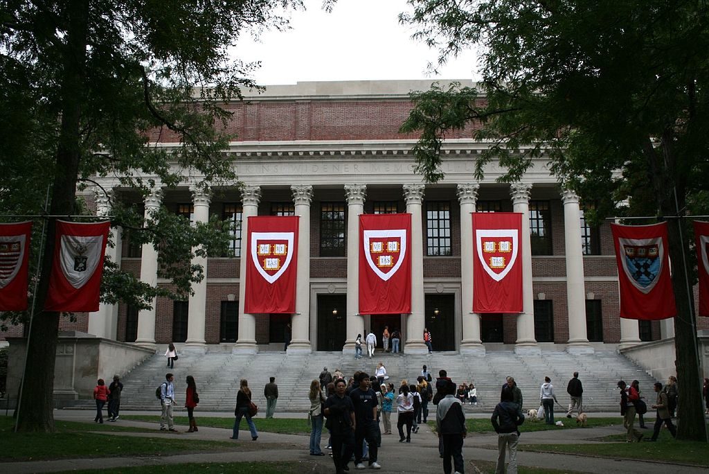 The Best Places in The World to Study Abroad - Harvard University