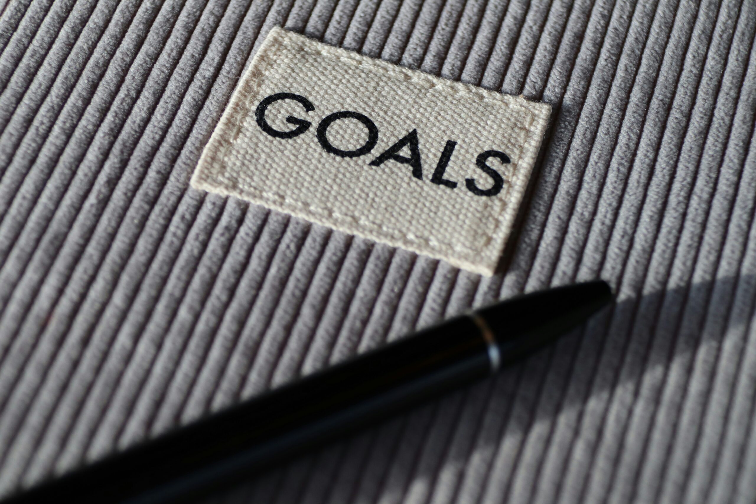 Set Clear Goals and Priorities - Curbing Procrastination Habits