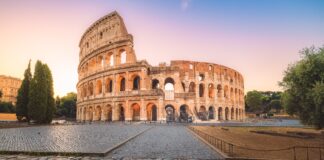famous tourist attractions